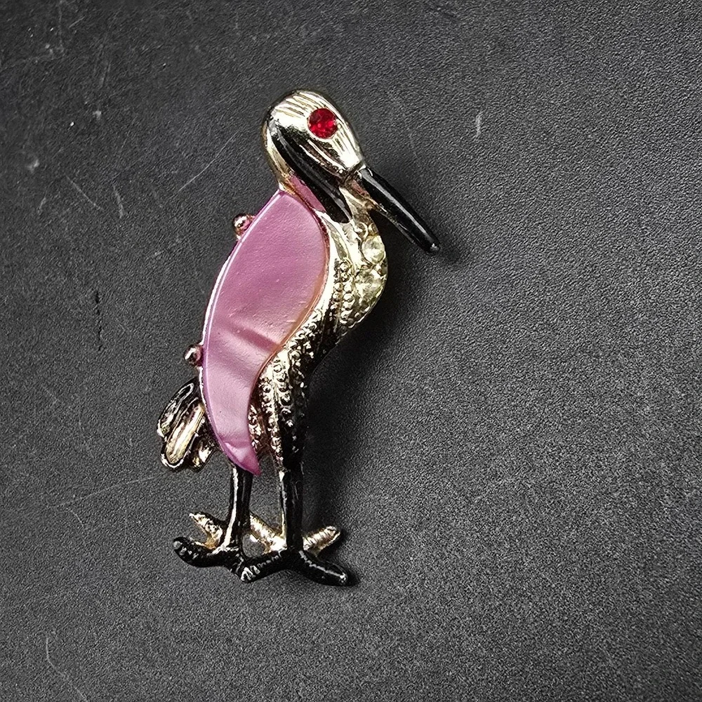 Pink Thermoset Bird Brooch Flamingo Gold Tone Vintage Animal Costume Jewelry